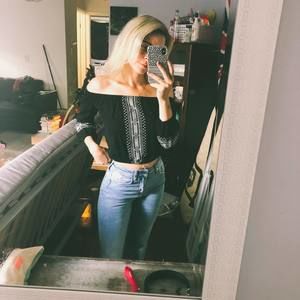 Meet your Posher, Kristina